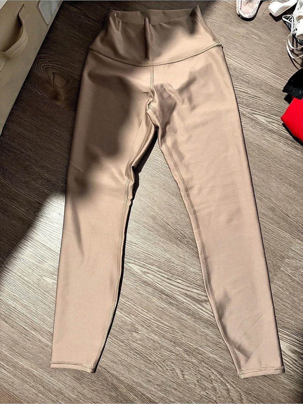 Alo Taupe Leggings